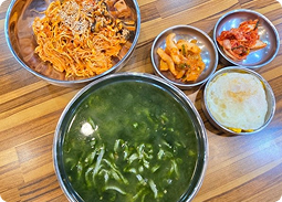 제주보말칼국수 이미지